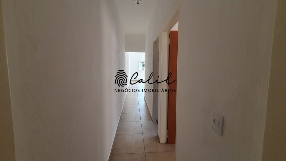 Casa à venda com 2 quartos, 60m² - Foto 7