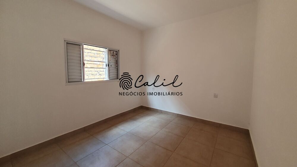 Casa à venda com 2 quartos, 60m² - Foto 6