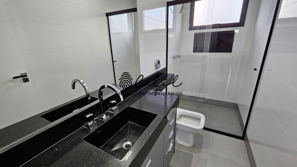 Sobrado, 3 quartos, 172 m² - Foto 1