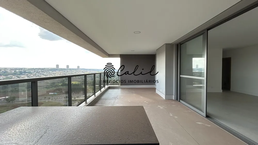 Apartamento, 3 quartos, 227 m² - Foto 1