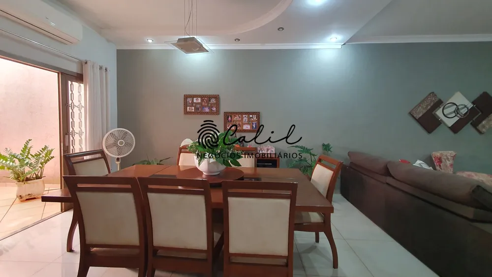 Casa, 3 quartos, 360 m² - Foto 3