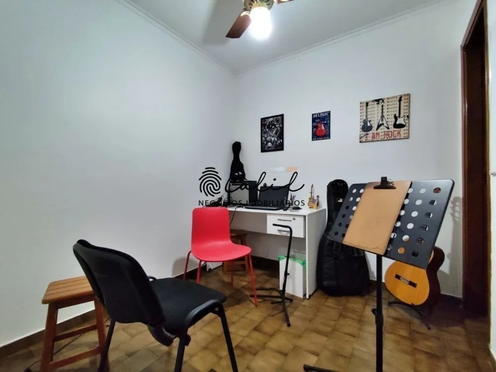 Casa, 4 quartos, 233 m² - Foto 10