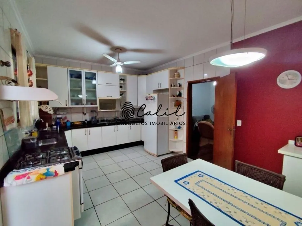 Casa, 4 quartos, 233 m² - Foto 6