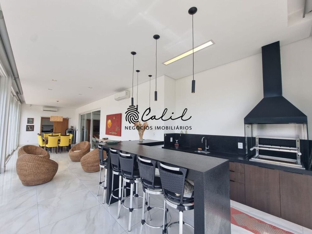 Casa, 3 quartos, 310 m² - Foto 1
