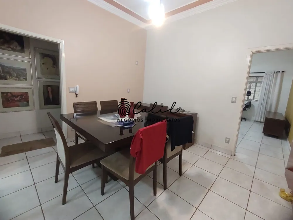 Casa, 3 quartos, 255 m² - Foto 4