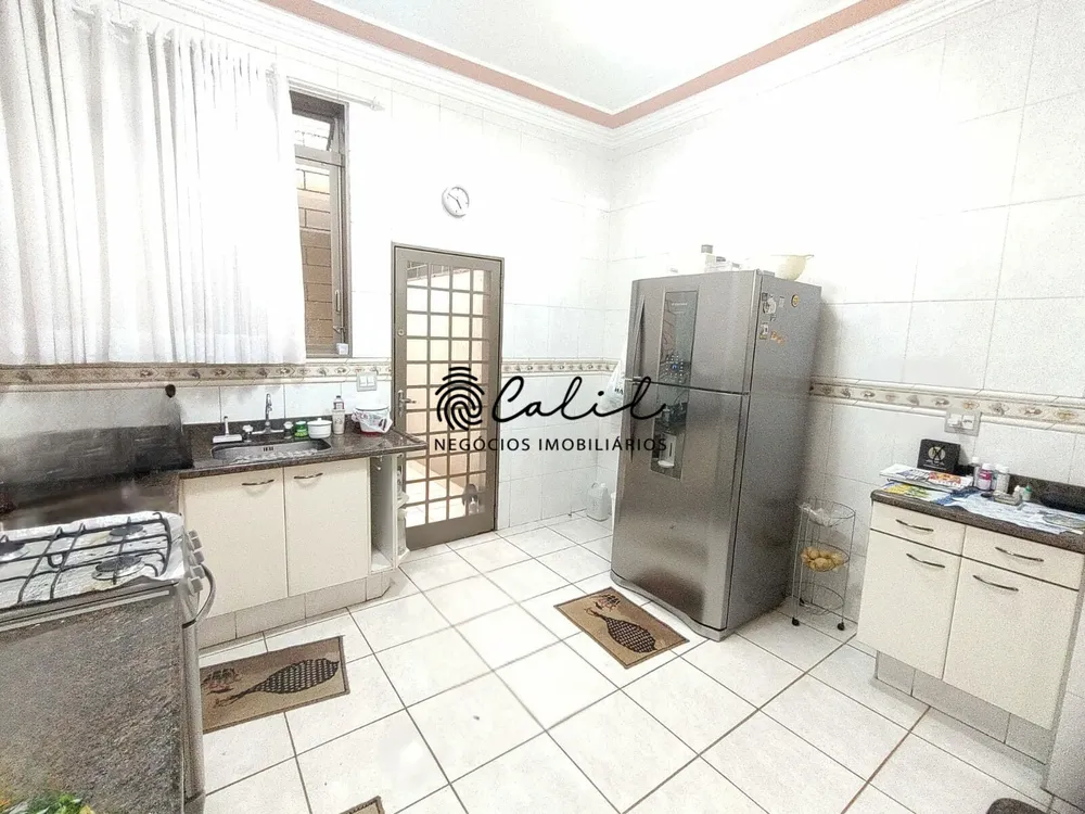 Casa, 3 quartos, 255 m² - Foto 7