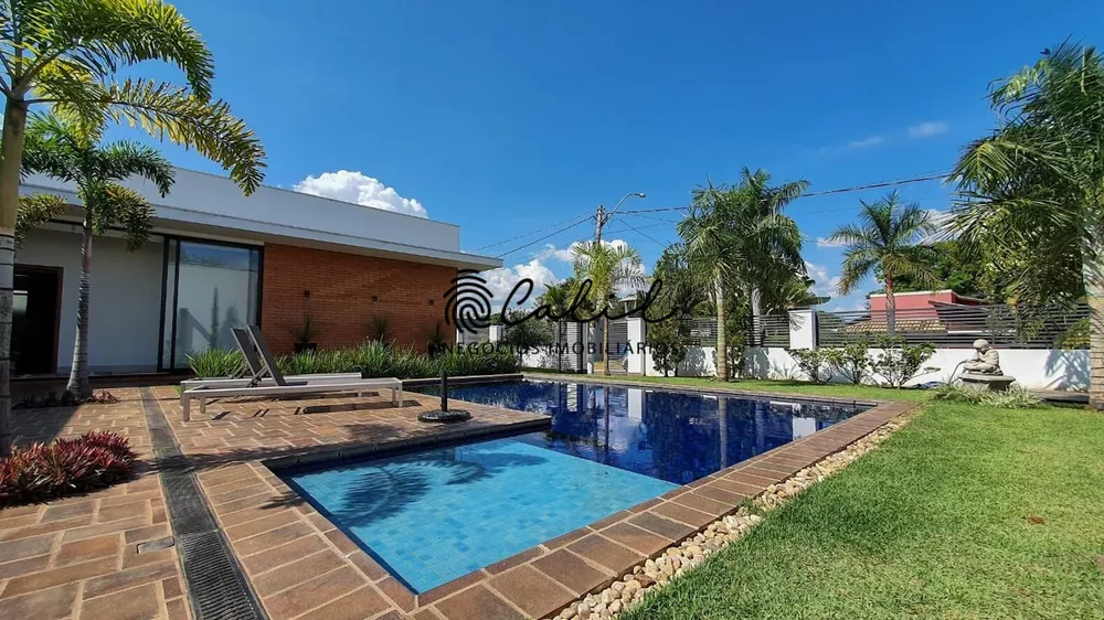 Casa de Condomínio à venda com 5 quartos, 470m² - Foto 2