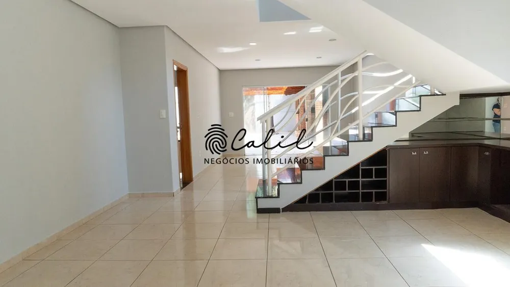 Sobrado, 4 quartos, 413 m² - Foto 2