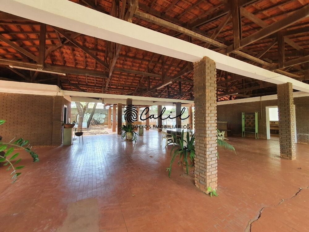 Chácara à venda com 6 quartos, 800m² - Foto 12