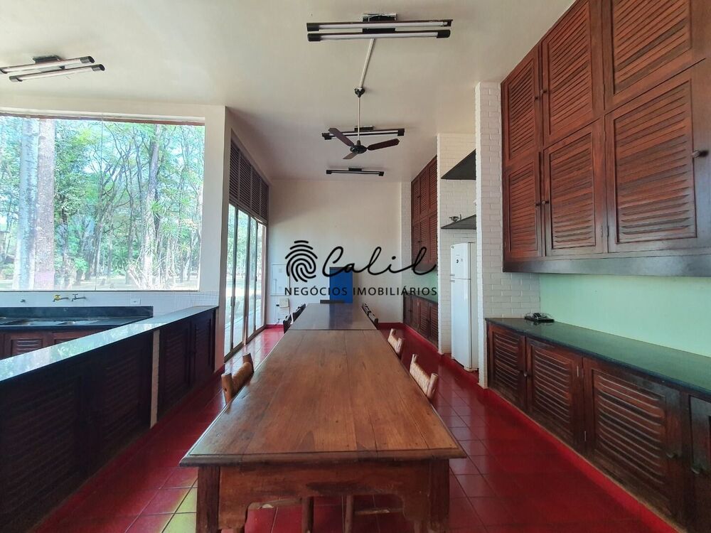 Chácara à venda com 6 quartos, 800m² - Foto 28