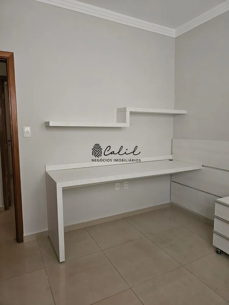 Casa, 4 quartos, 276 m² - Foto 4