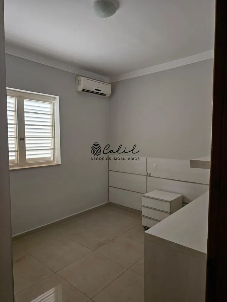 Casa, 4 quartos, 276 m² - Foto 2