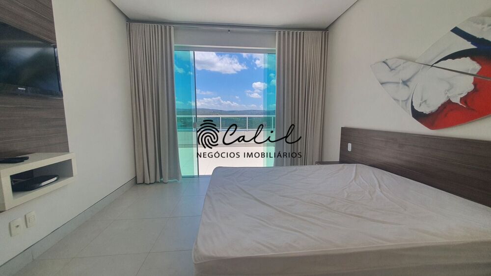 Casa à venda com 8 quartos, 913m² - Foto 2