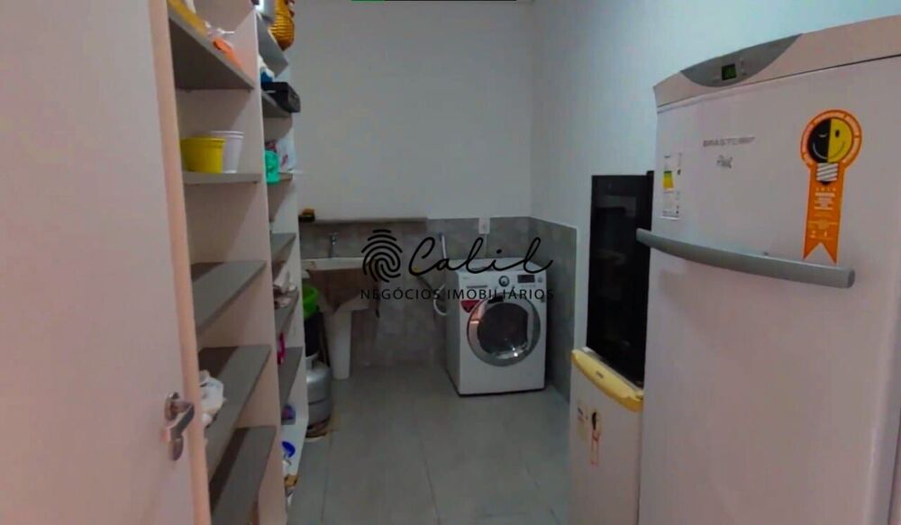 Chácara à venda com 6 quartos, 650m² - Foto 2