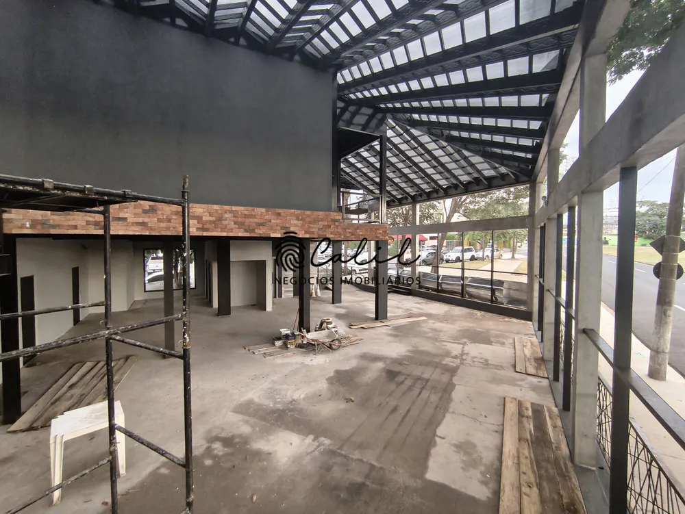 Loja-Salão, 558 m² - Foto 1