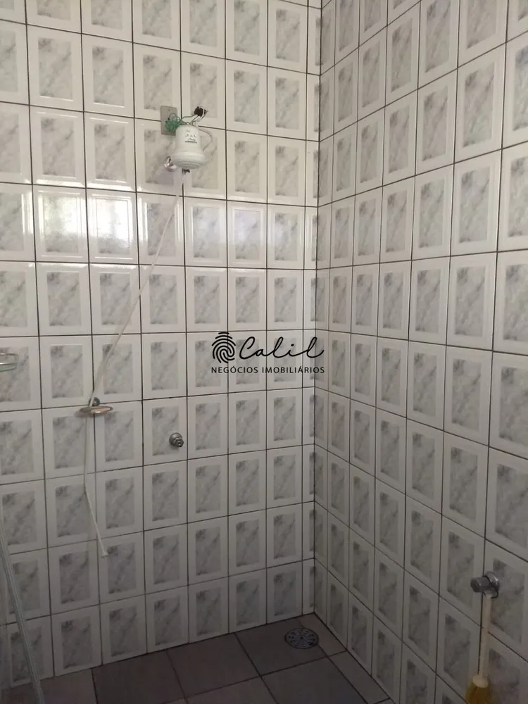 Chácara, 3 quartos, 2500 m² - Foto 1