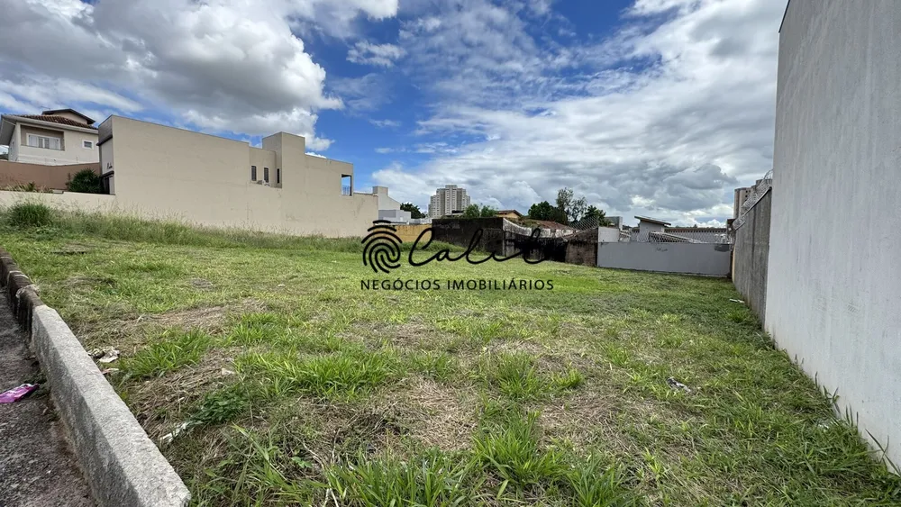 Terreno, 705 m² - Foto 3