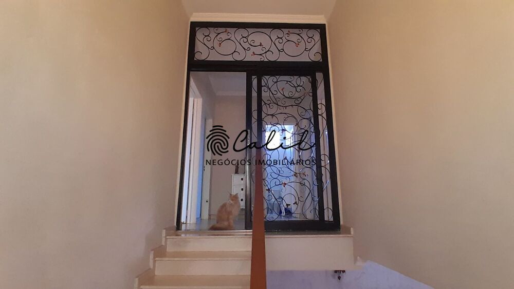 Sobrado à venda com 4 quartos, 321m² - Foto 3