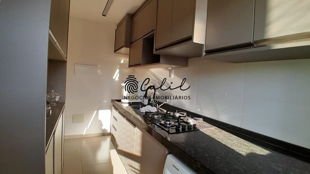 Apartamento à venda com 3 quartos, 63m² - Foto 2