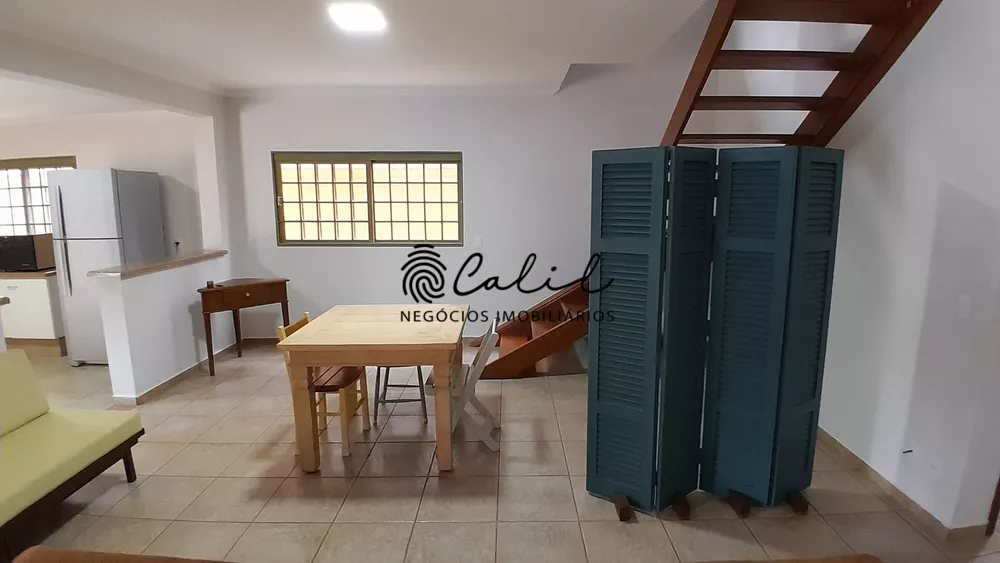 Casa de Condomínio à venda com 3 quartos, 350m² - Foto 8