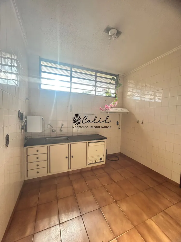 Casa, 3 quartos, 209 m² - Foto 1