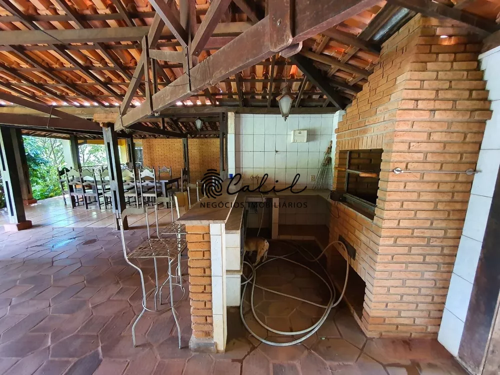 Fazenda à venda com 3 quartos, 583m² - Foto 15