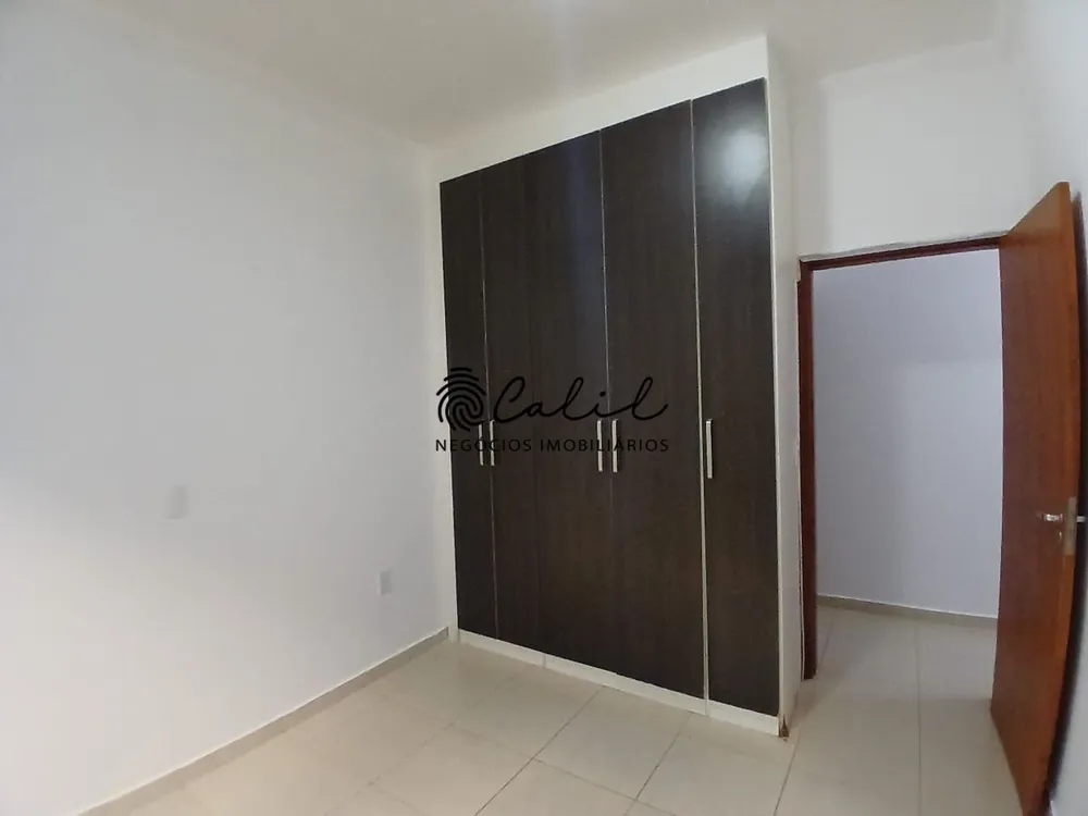 Casa, 4 quartos, 195 m² - Foto 3