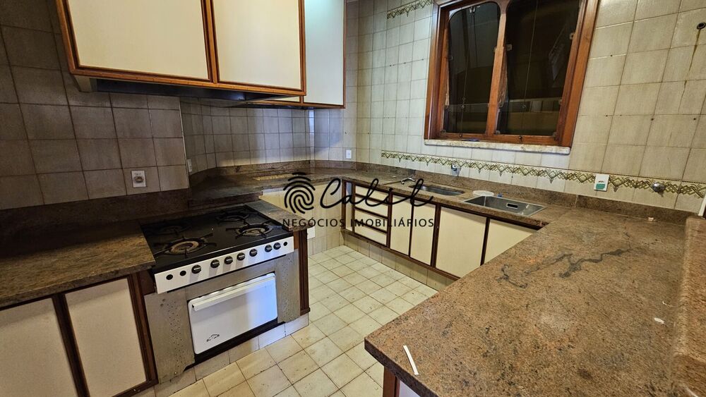 Casa para alugar com 2 quartos, 1549m² - Foto 3