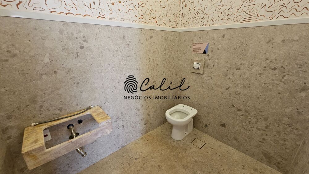 Casa para alugar com 2 quartos, 1549m² - Foto 4