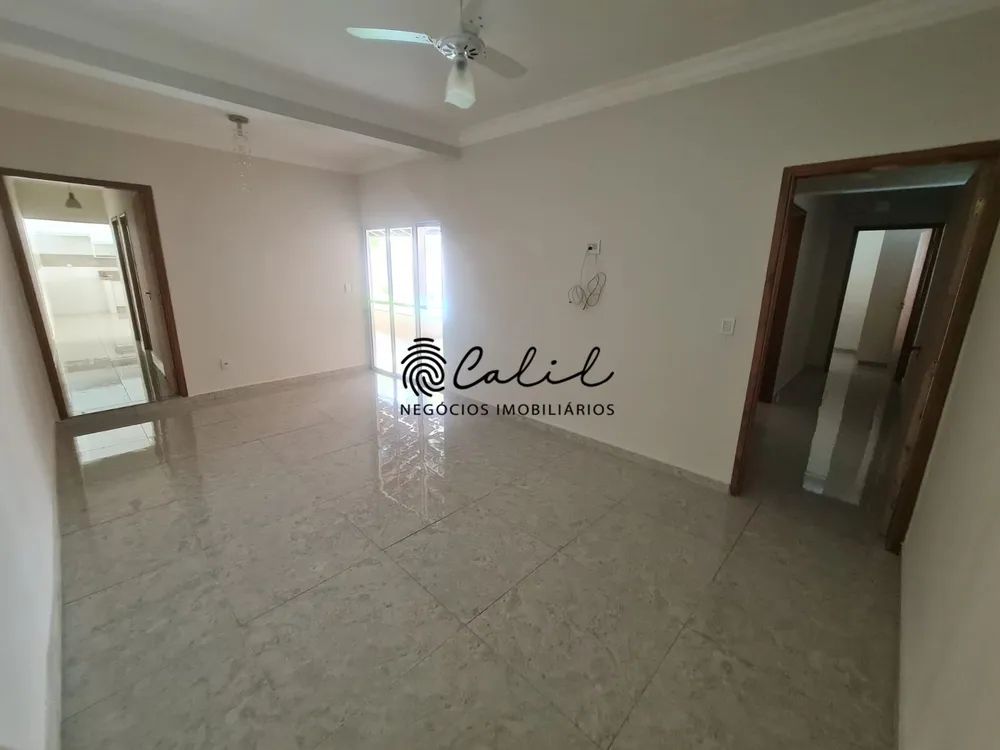 Casa, 3 quartos, 220 m² - Foto 9