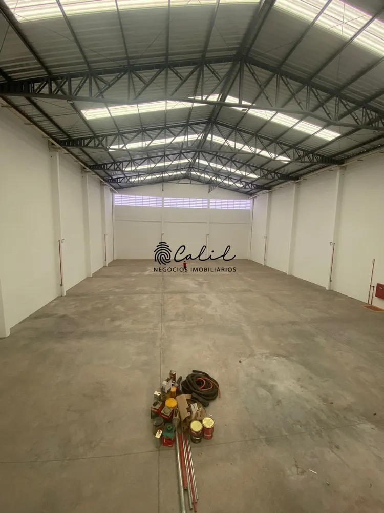 Loja-Salão, 1132 m² - Foto 1