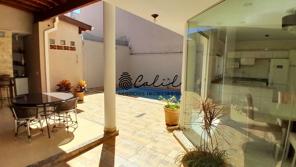Casa, 3 quartos, 201 m² - Foto 35