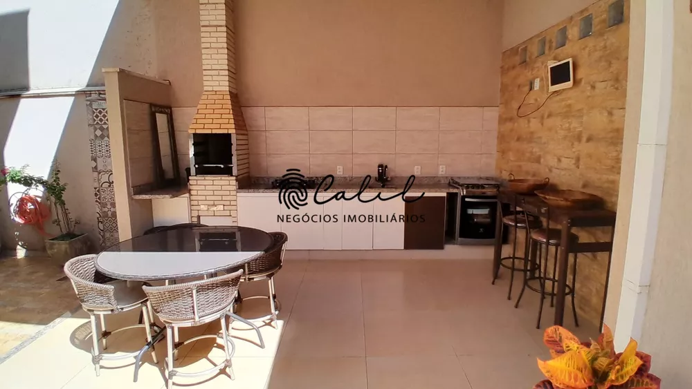 Casa, 3 quartos, 201 m² - Foto 8