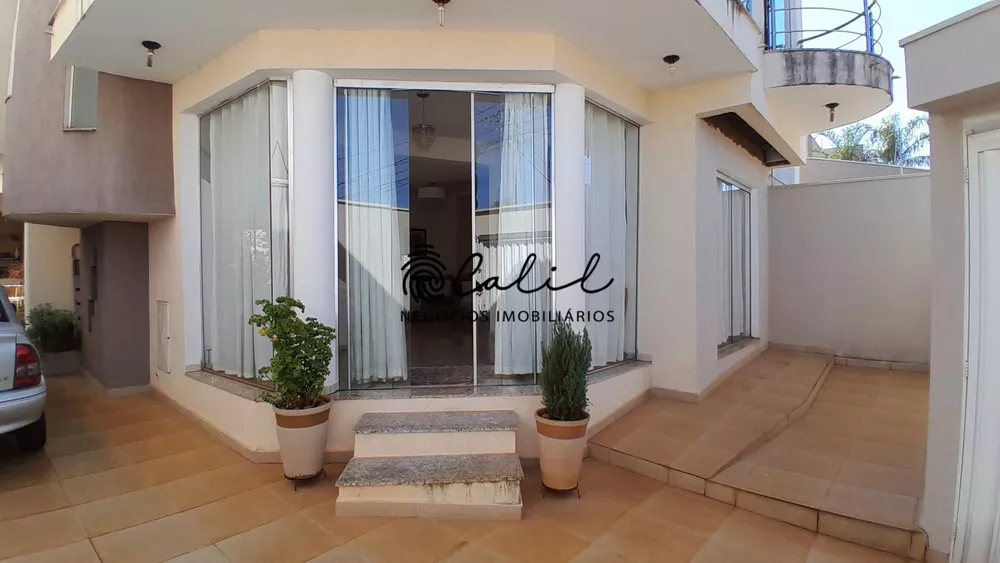 Casa, 3 quartos, 201 m² - Foto 19