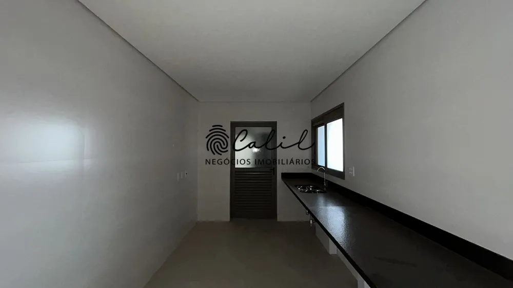 Apartamento, 3 quartos, 227 m² - Foto 1