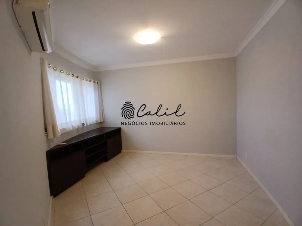 Apartamento, 3 quartos, 180 m² - Foto 1