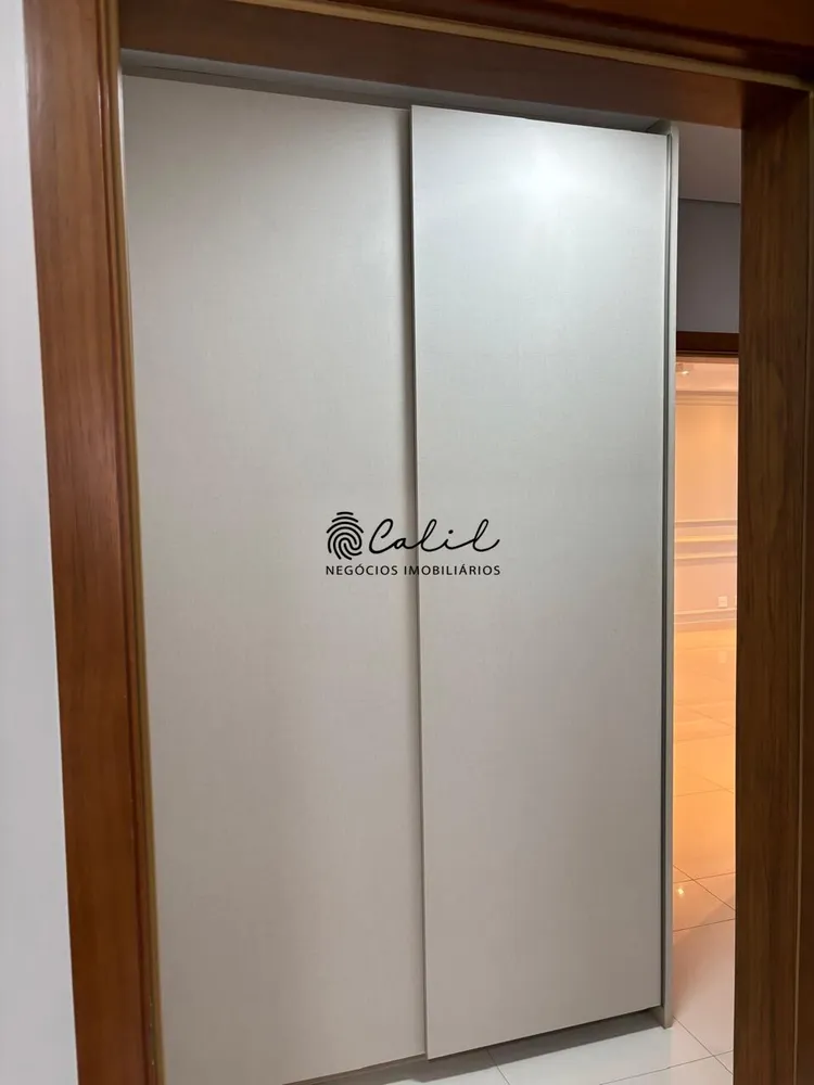 Apartamento, 3 quartos, 195 m² - Foto 8