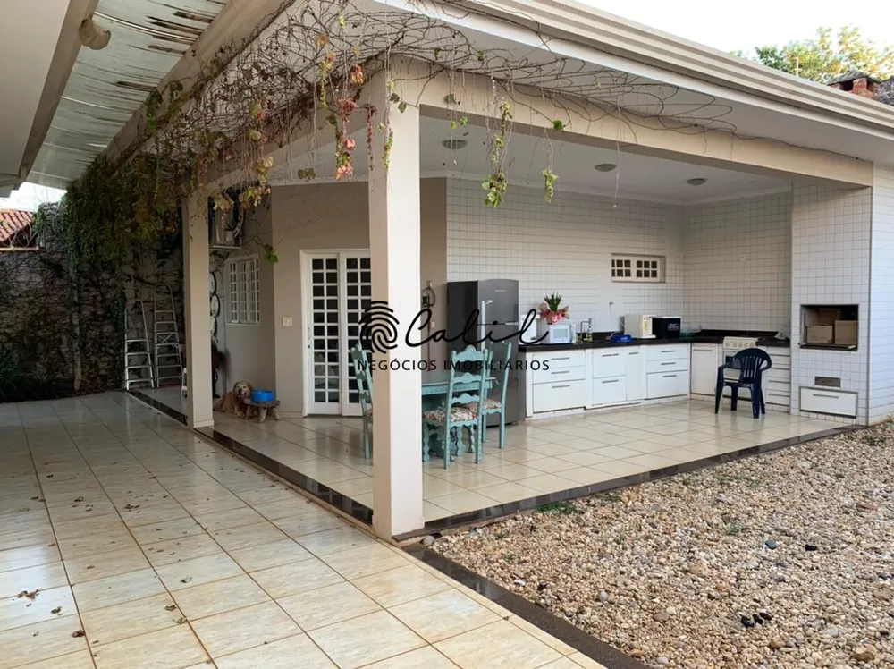 Casa, 3 quartos, 242 m² - Foto 8