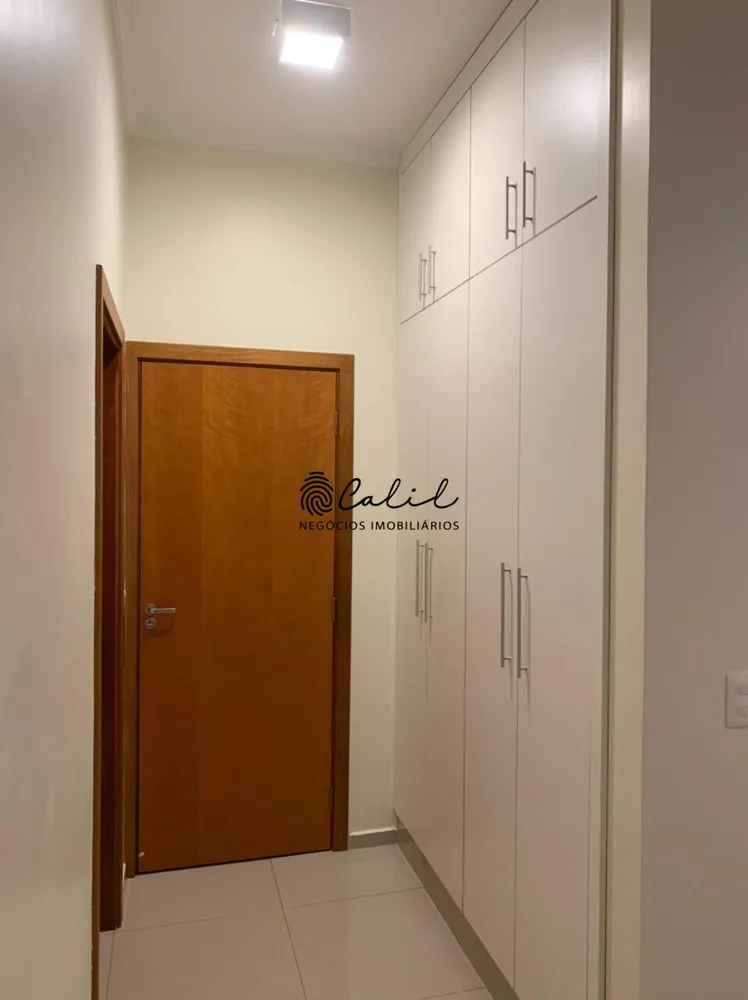 Casa, 3 quartos, 242 m² - Foto 17