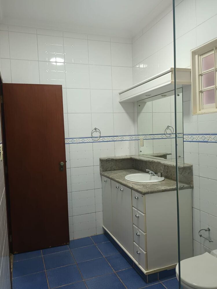 Casa à venda com 3 quartos, 223m² - Foto 7