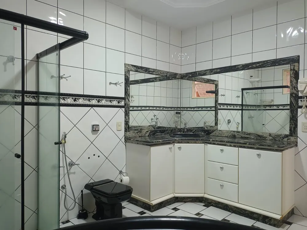Casa, 3 quartos, 223 m² - Foto 21