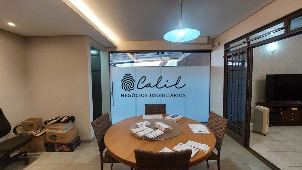 Casa, 3 quartos, 300 m² - Foto 1