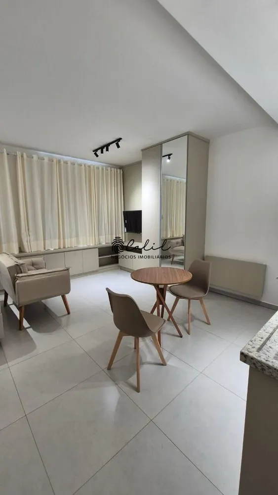 Apartamento, 1 quarto, 28 m² - Foto 2
