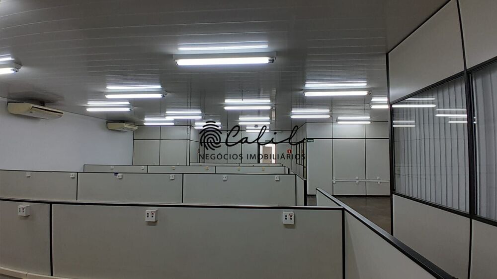 Loja-Salão, 242 m² - Foto 1
