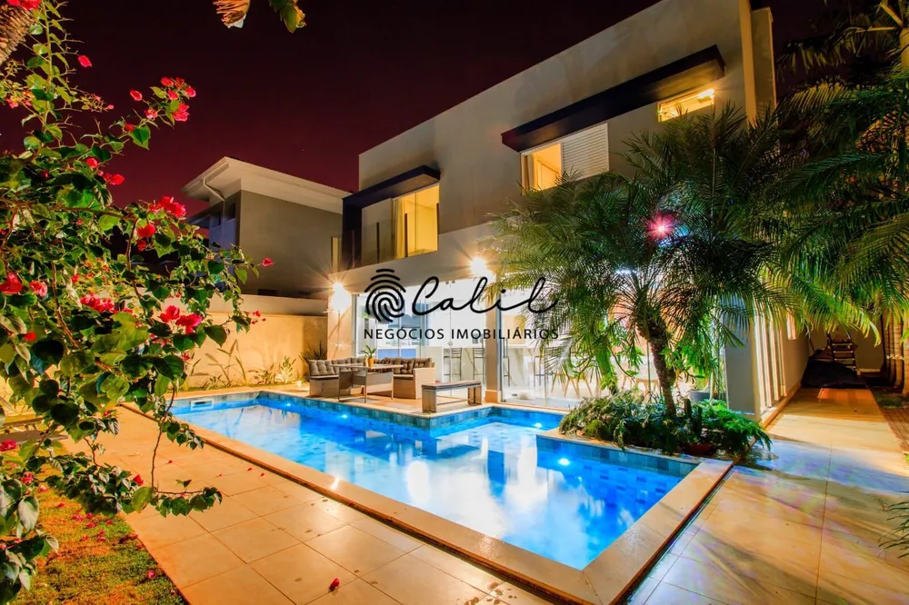 Casa, 4 quartos, 360 m² - Foto 1