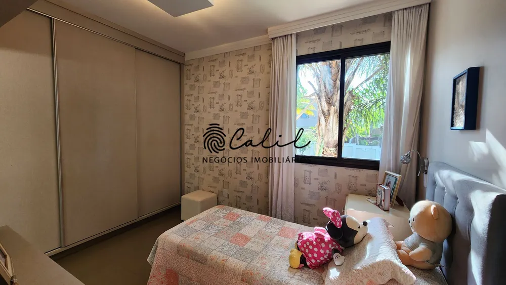 Sobrado, 5 quartos, 420 m² - Foto 2