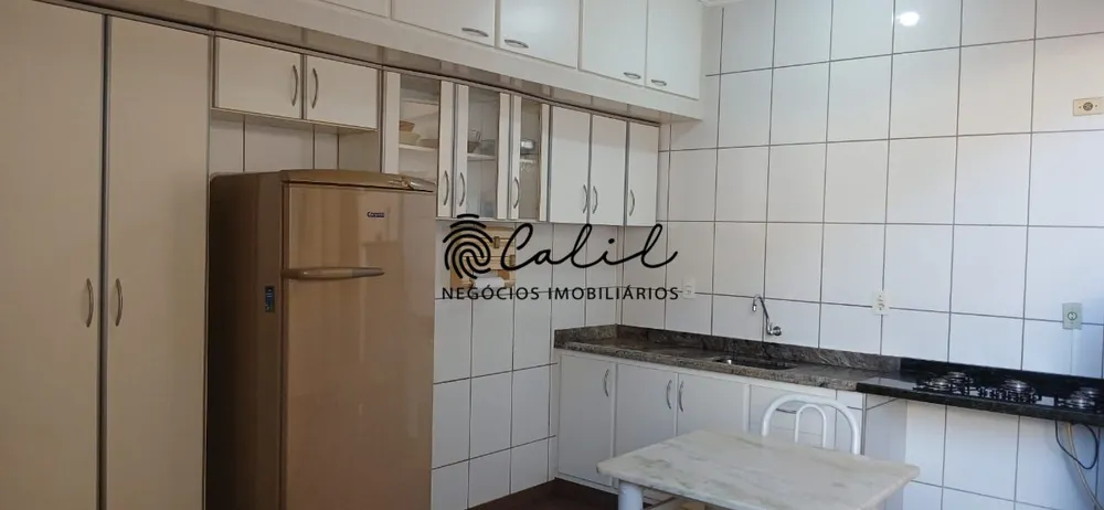Casa, 3 quartos, 172 m² - Foto 3