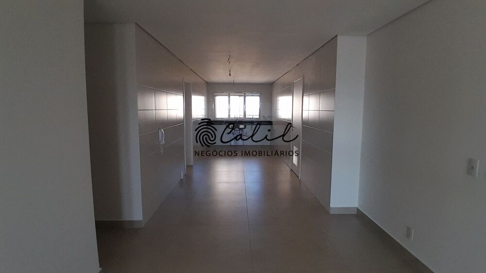 Apartamento à venda com 4 quartos, 275m² - Foto 5