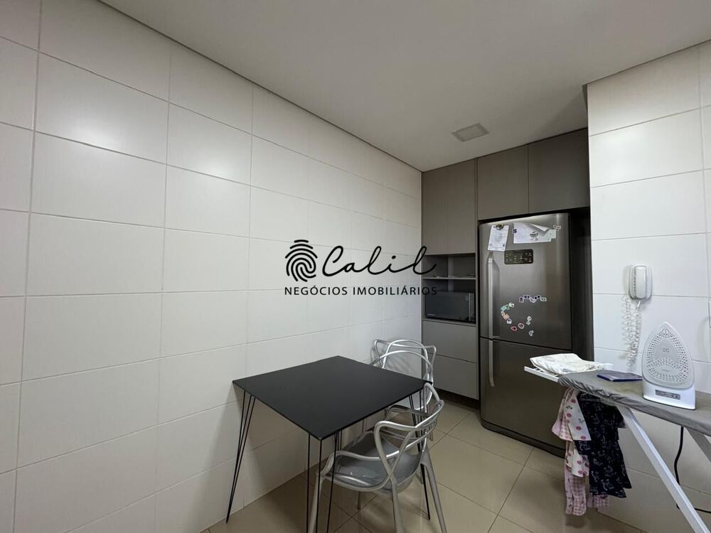 Apartamento, 3 quartos, 172 m² - Foto 1