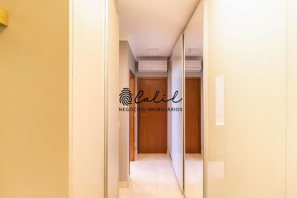 Apartamento à venda com 3 quartos, 172m² - Foto 2